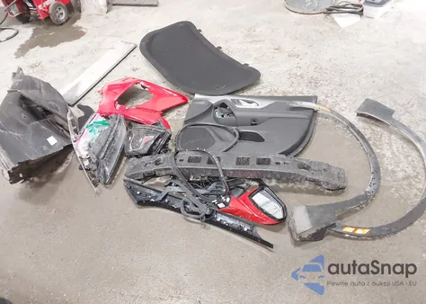 2025 Chevrolet Blazer Awd 2Lt from USA, damaged, VIN 3GNKBHR48SS193959